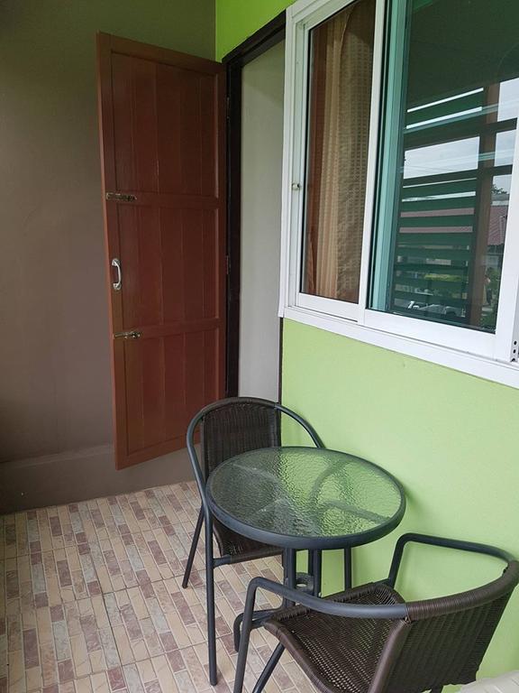 Jaroensin Place Buri Ram Exterior foto